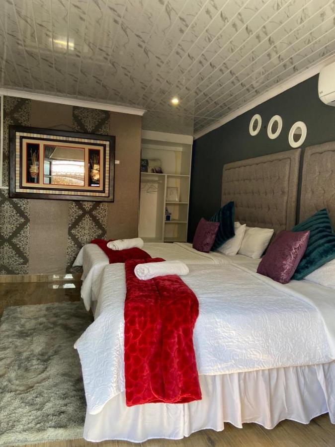 Nsuku Bed And Breakfast Thulamahashi Buitenkant foto